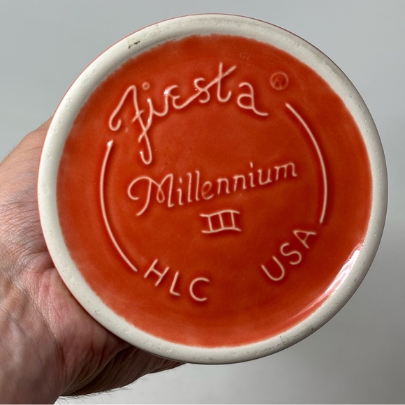 Fiestaware Homer Laughlin Persimmon Orange Flower Bud Vase Retired - Picture 2 of 5